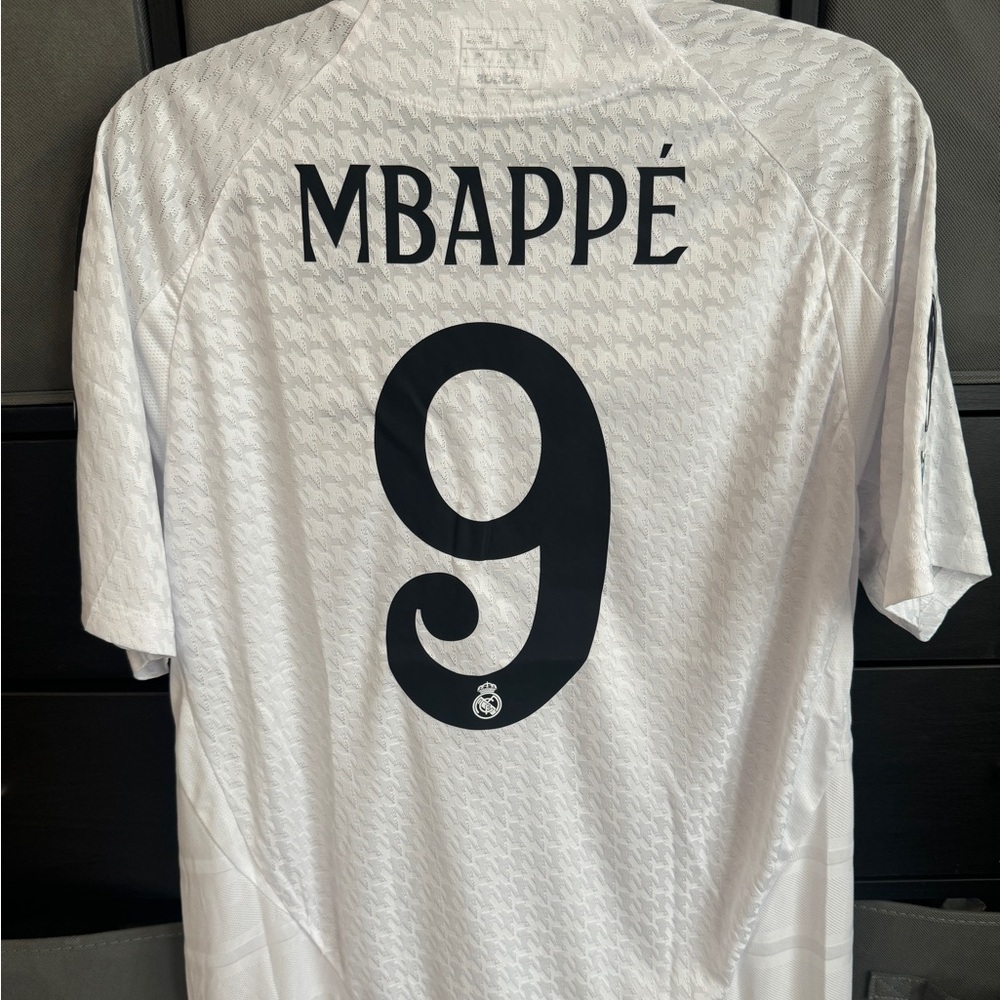 Player Version Mbappe Real Madrid 2024/2025 Home Jersey NWT